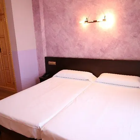 Hotel Alda Tordesillas 2* Tordesillas