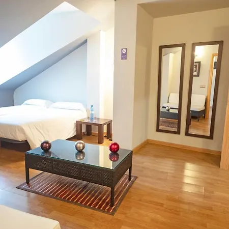 Hotel Alda Tordesillas 2*